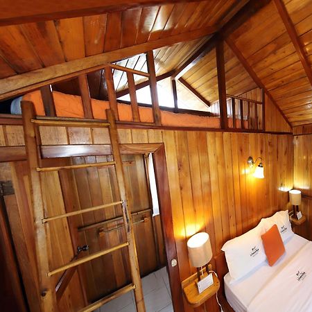 La Posada De Mindo Luaran gambar