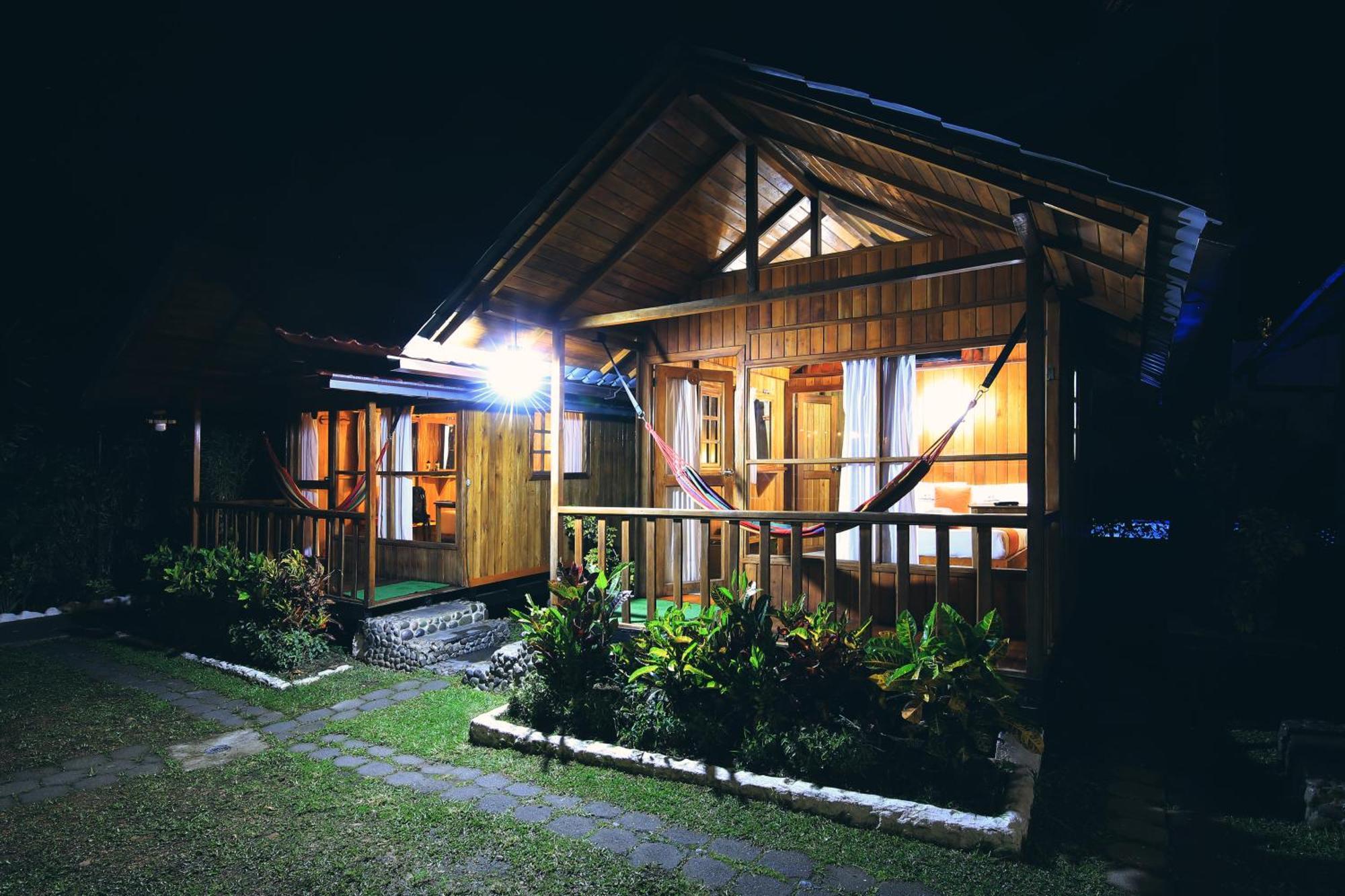 La Posada De Mindo Luaran gambar